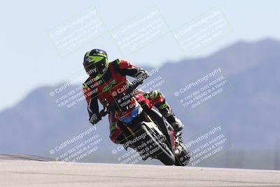 media/Oct-13-2025-Moto Forza (Mon) [[a66d839500]]/3-B Group/Session 4 (Turn 9)/